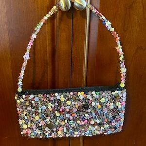 Vintage Sasha Beaded Shoulder Bag with Zipper Closure